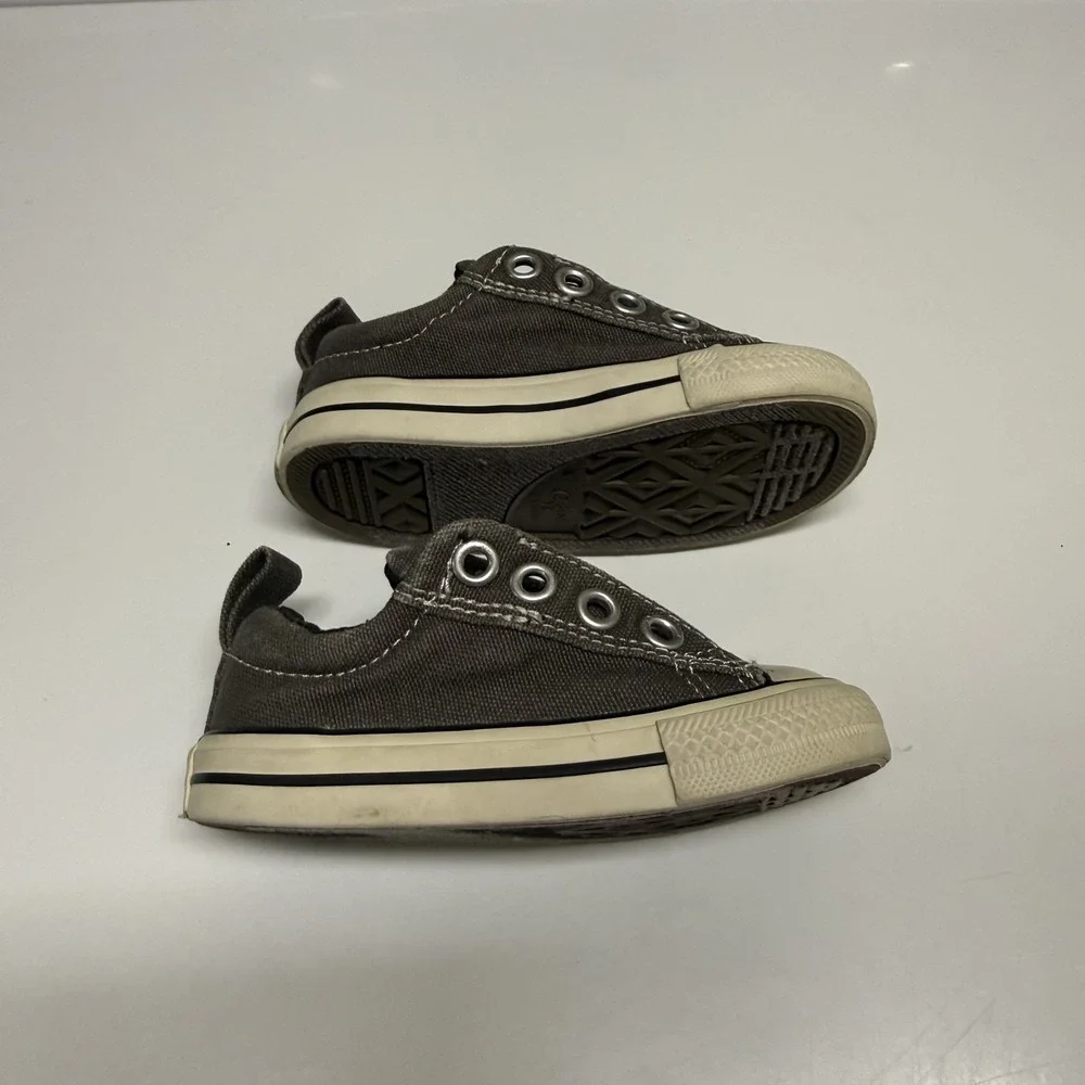 Converse Chuck‎ Taylor All Star Sneakers Infant 5C Gray Low Top 726091F